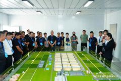 共赴“2024生猪产业发展大会”之约！1500余名与会人员走进牧原