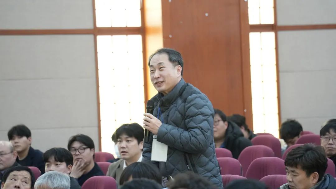 养猪企业代表提问