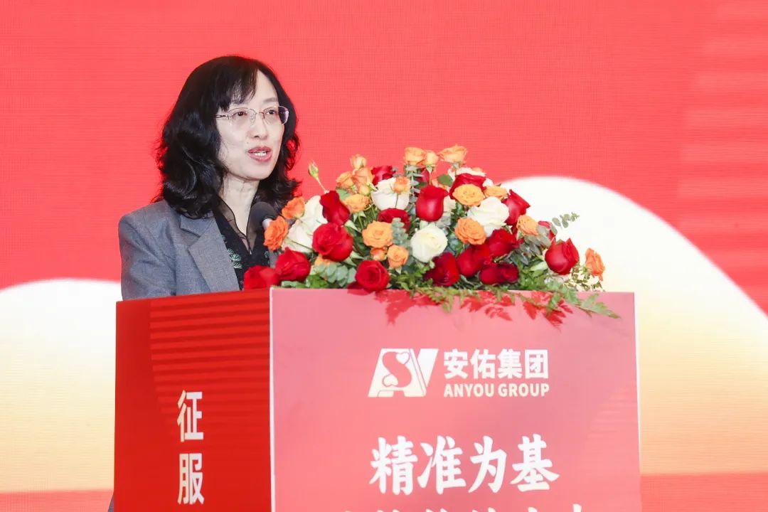温氏股份副总裁孙芬