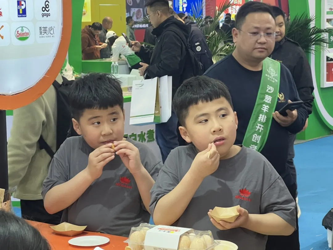 试吃