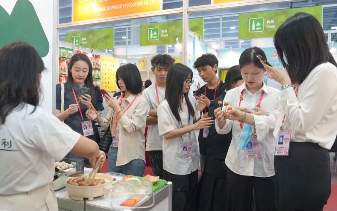 从农场到舌尖，扬翔食品广交会“鲜”声夺人！