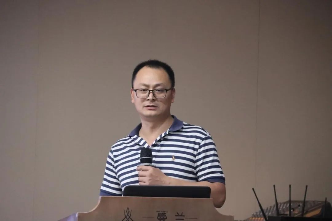 规模猪场疾病防控与降本增效技术研讨会在抚州成功举办