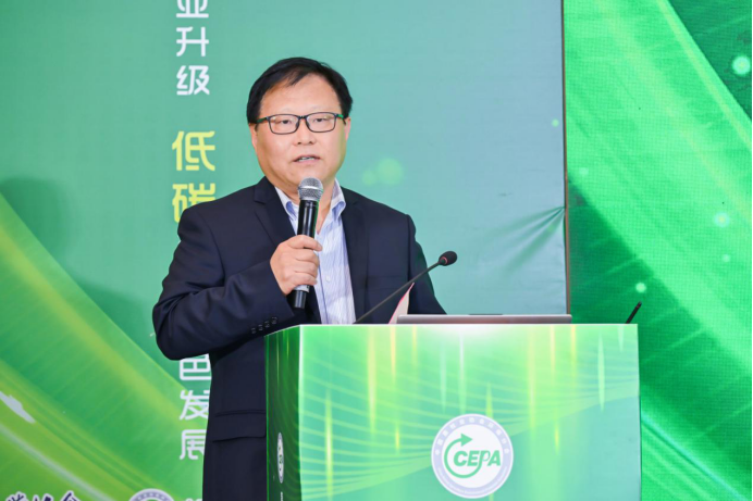 中国畜牧业协会环保分会副会长、中国农业大学教授董仁杰