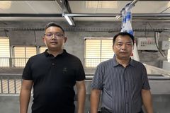 翠屏区“楼房养猪”场投产倒计时，德康“百村百万”再添产业新动力