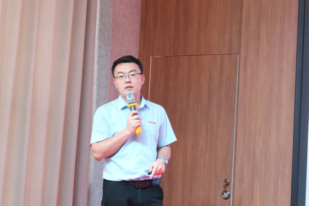 李智