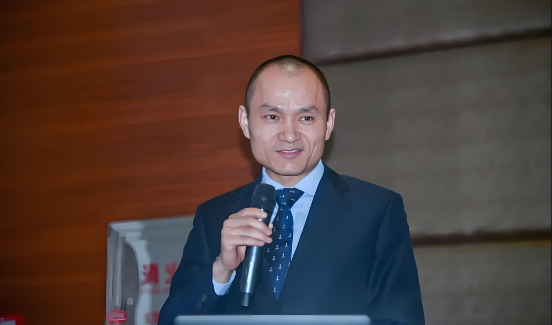 陈宏