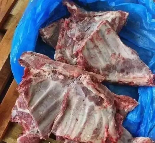 11万罚单敲警钟！滨海整治过期肉类动真格