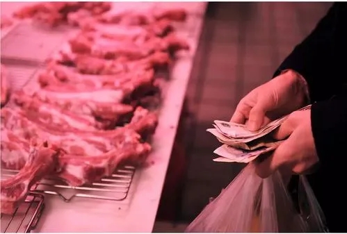 3月27日全国农产品批发市场猪肉平均价格为20.34元/公斤，比昨天下降0.9%