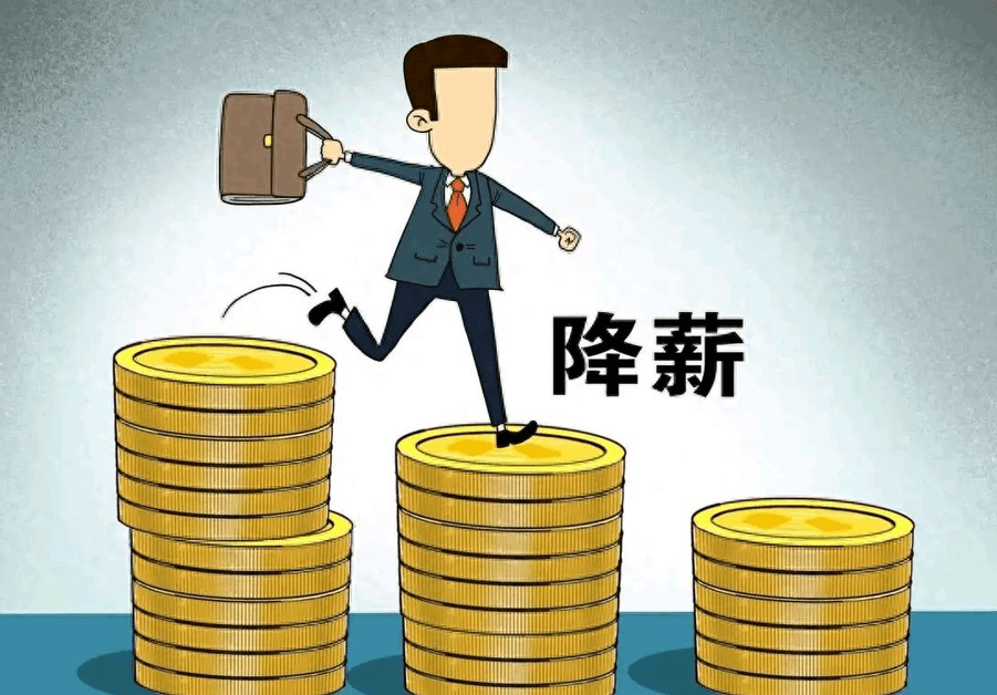 盈利增长下董事长降薪、员工减员与管理层调整，这家猪企咋回事？