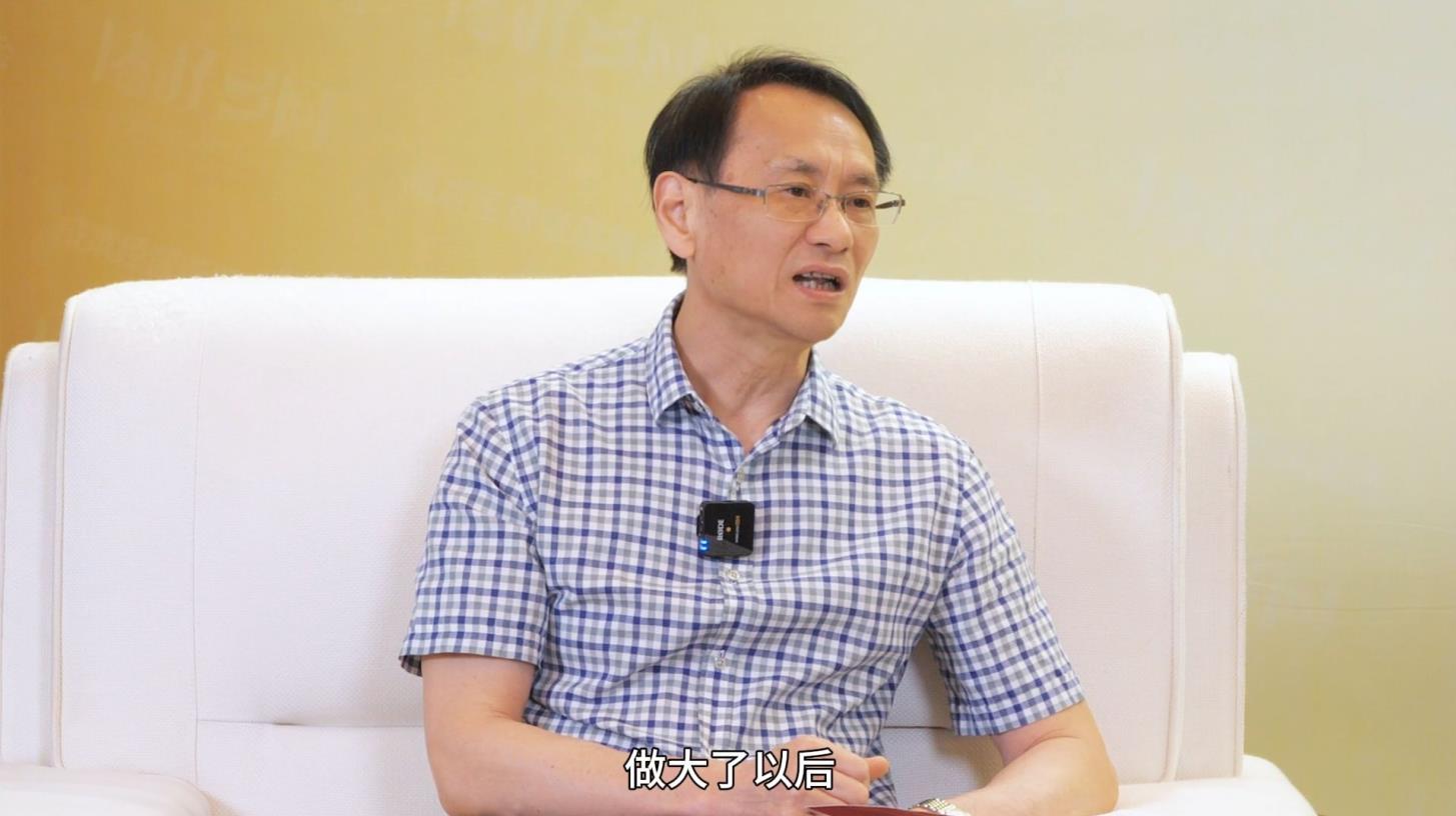 吴俊：高质量发展是生产要素与生产条件组合，场、物、人协同发展