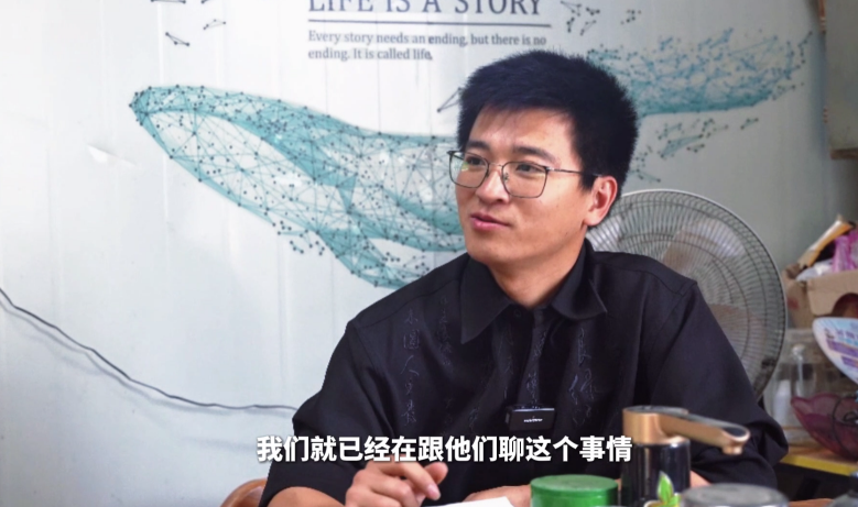 实地探访猪场！从自配料到转向双胞胎饲料效果如何？猪群体型好、长速快、卖相好！