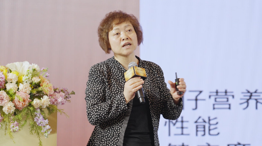 养猪生产目标达成受到多种因素的影响，管理、疾病、营养互作，降成本不能只看一个环节！