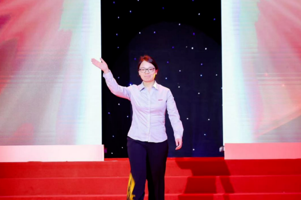 万婷：以工匠之姿，绽美农之光